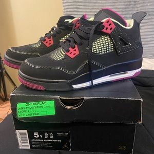 Jordan Retro 4